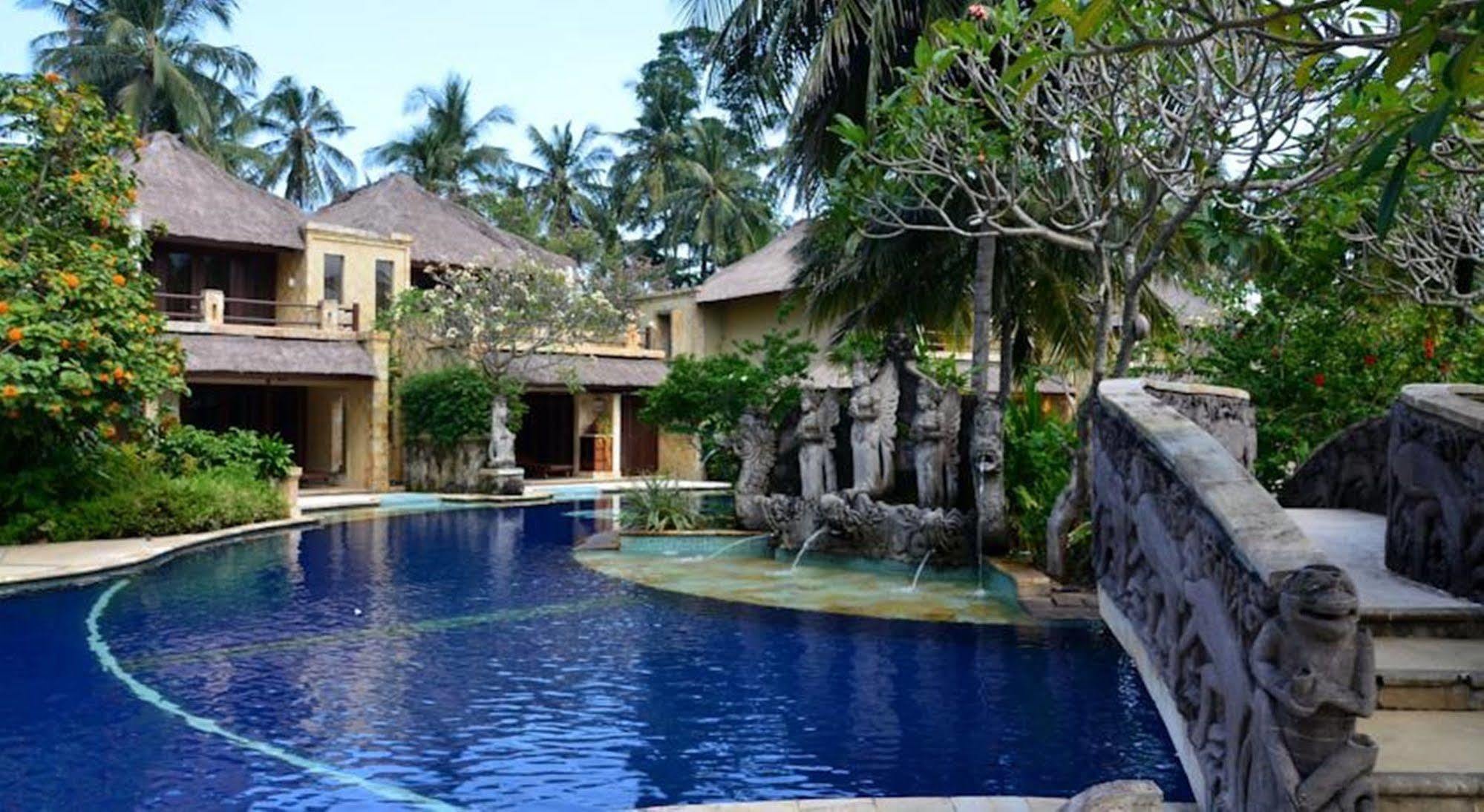 Pool Villa Merumatta Senggigi Exteriör bild